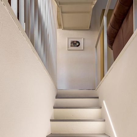 Modern & Stylish Loft - 2 Min From Central Station Milan Bagian luar foto