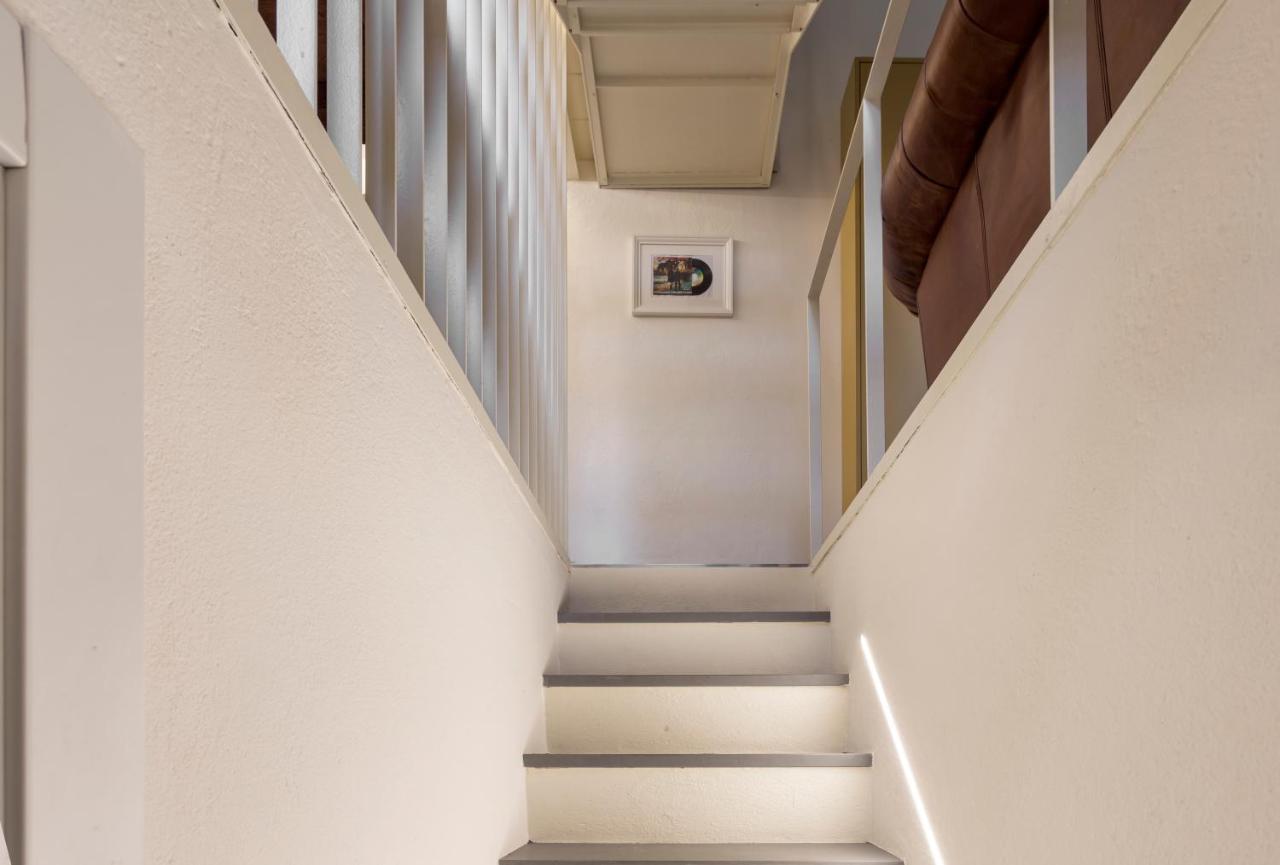 Modern & Stylish Loft - 2 Min From Central Station Milan Bagian luar foto