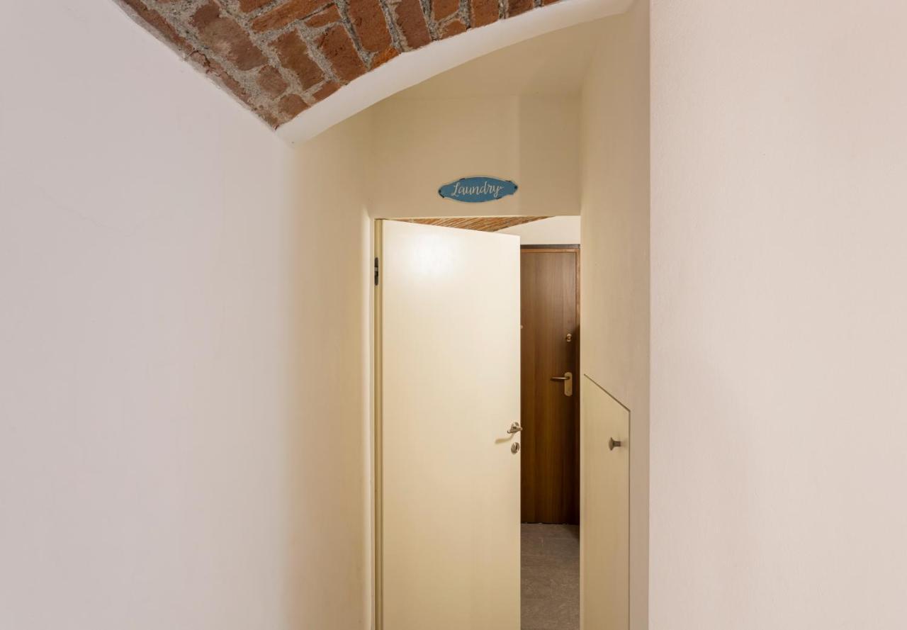 Modern & Stylish Loft - 2 Min From Central Station Milan Bagian luar foto